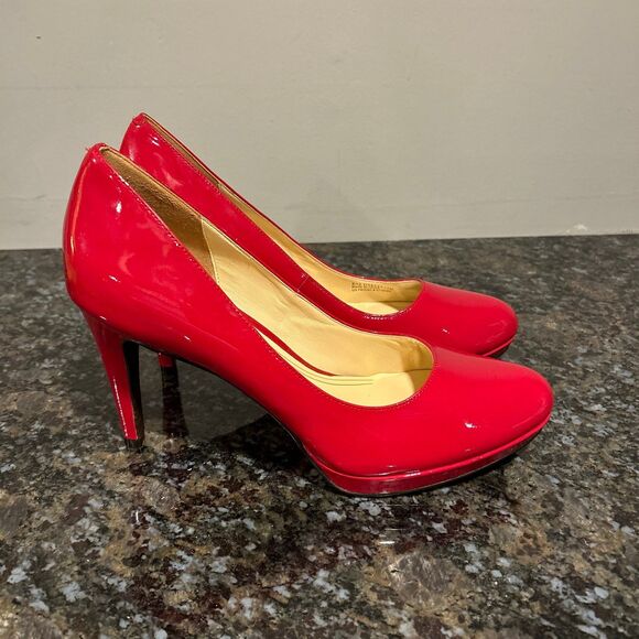 Cole Haan Chelsea Red Patent Leather Pump NikeAir Cushioned High Heel 11 B EUC - Picture 1 of 8